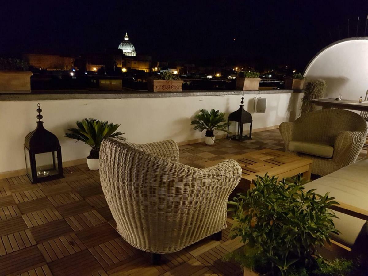 Penthouseinrome Villa Eksteriør bilde